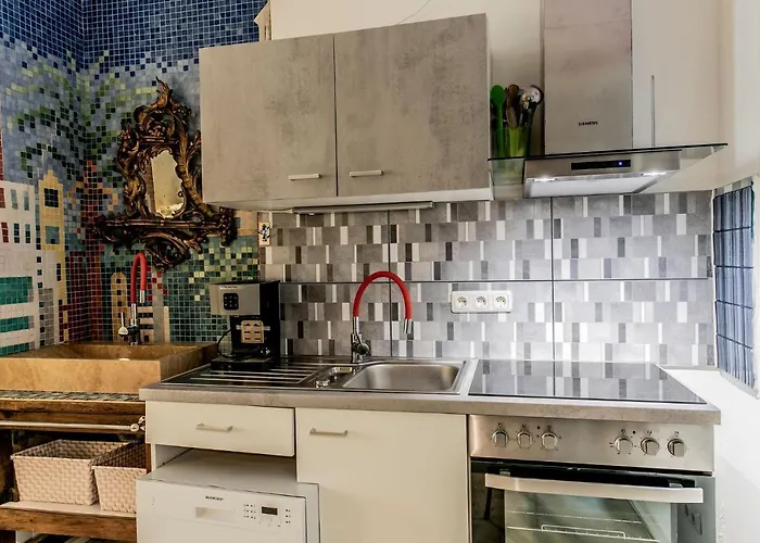 Appartement Montmartre - Androuet *