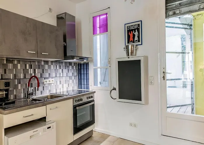 Montmartre - Androuet * Paris