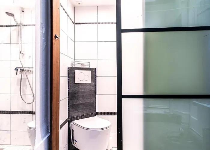 Montmartre - Androuet * Paris